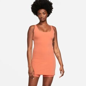 Nike Bliss Luxe Training Dress Madder Root XS